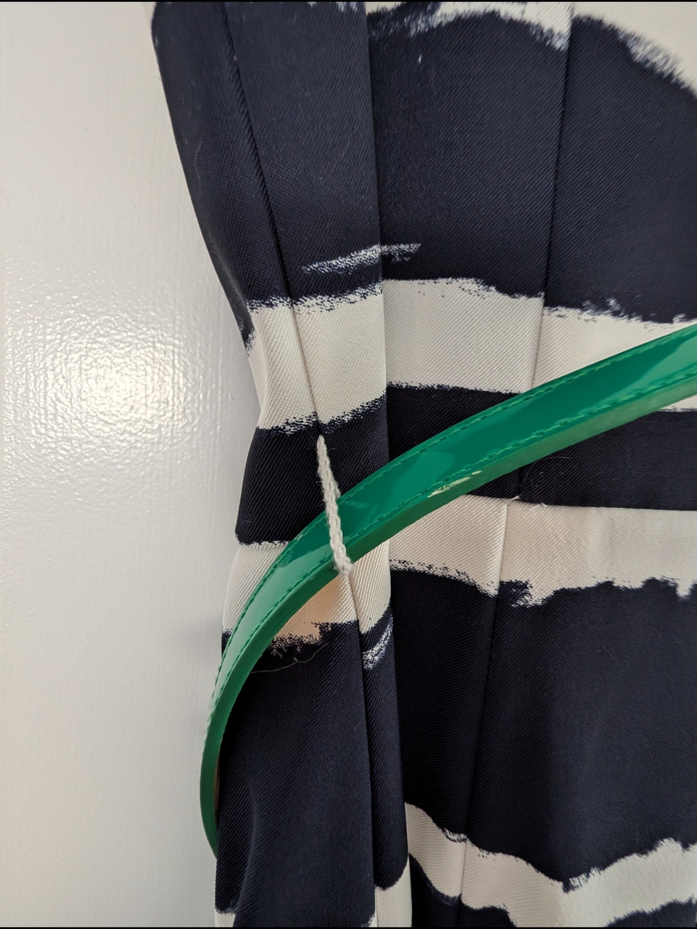Dress Barn Striped Navy and White Sleeveless Sheath Dress Size 10 - Picture 4 of 10